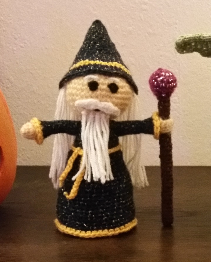 Fall Winter Halloween Amigurumi: Merlin
